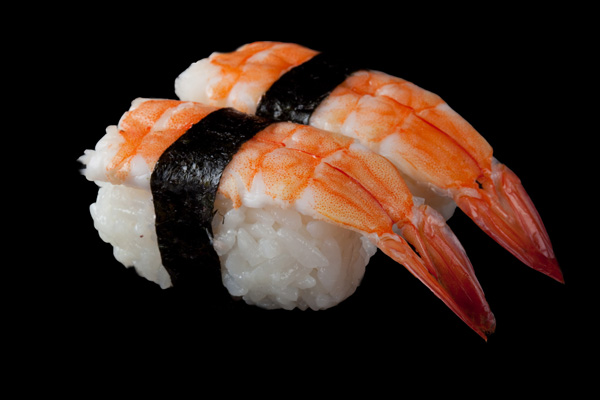 Sushi à la crevette cuite